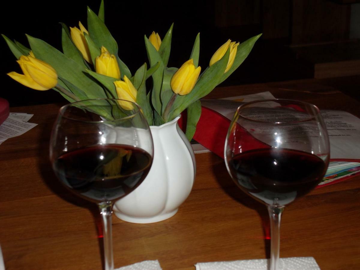 Ferienwohnung Friesenstall Heede エクステリア 写真